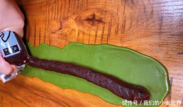 天热没胃口,糯米凉糕做起来,两种口味,软糯香甜好吃不腻