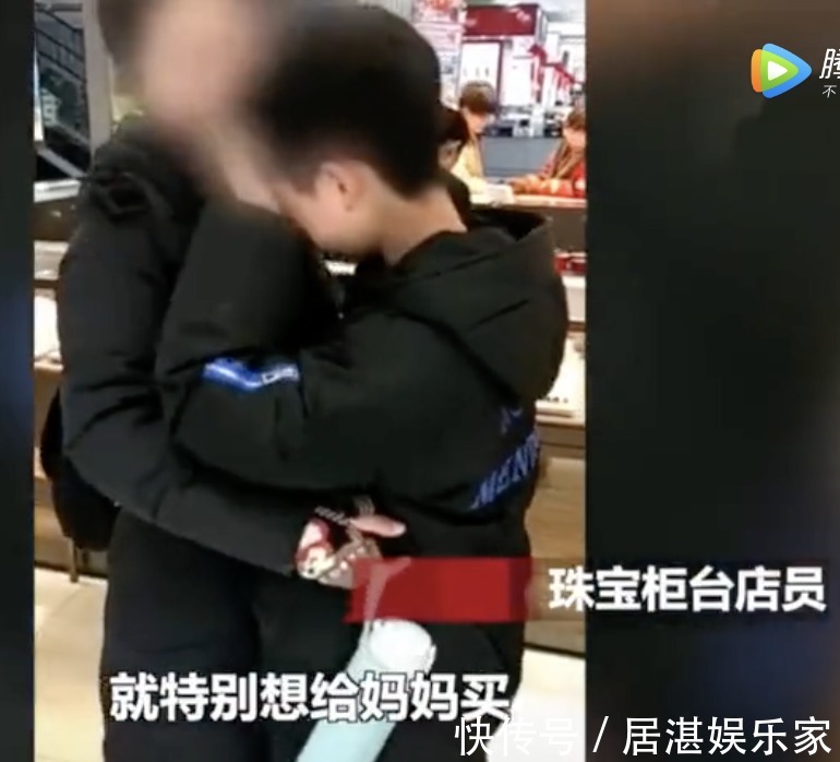 儿子|妈妈生病,哥哥为妹妹做饭儿子暖起来,比小棉袄还扛风!