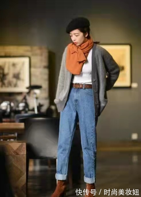 色彩|“针织开衫”很老套?那是你不会穿,这4种搭配简单又时尚