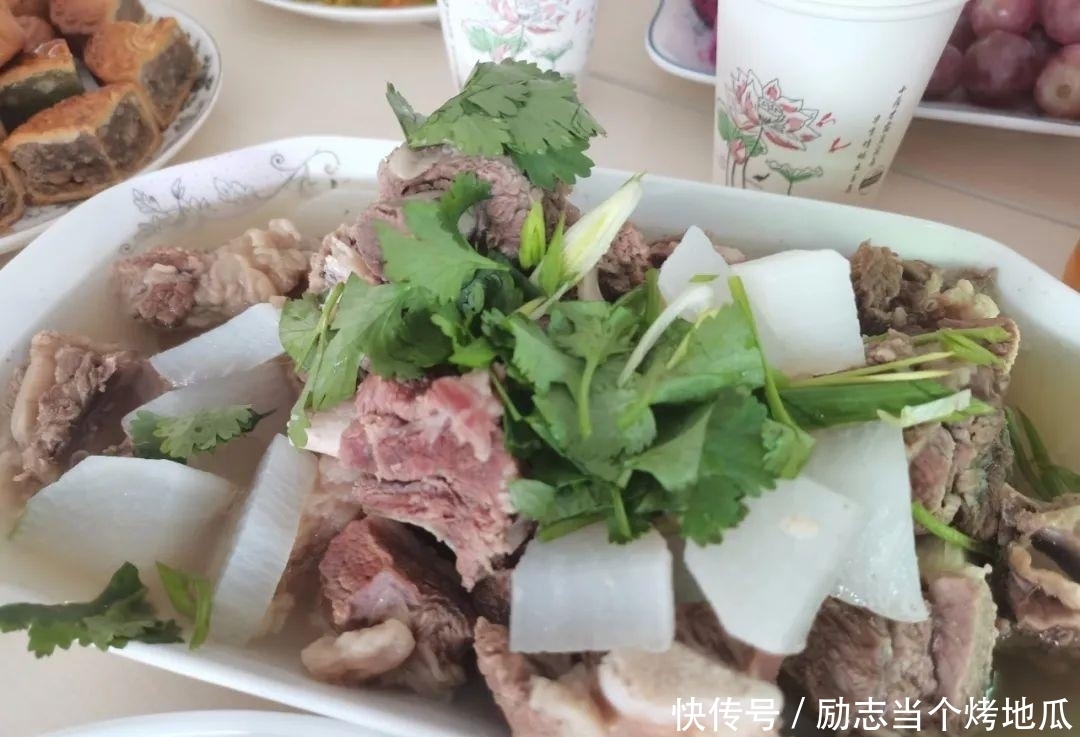 食堂|中秋节 | 海东消防的食堂里都准备了哪些美食?看这里!