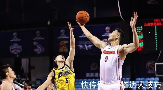 广东队|郭艾伦被驱逐,杨鸣公开辟谣!元旦大战辽宁队要胜广东队20分