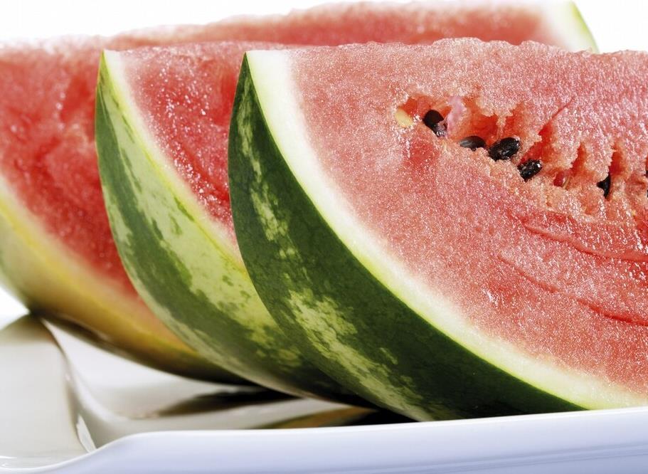 橘果|儿科医生:3种水果容易上火还易伤脾胃,家长少让孩子吃