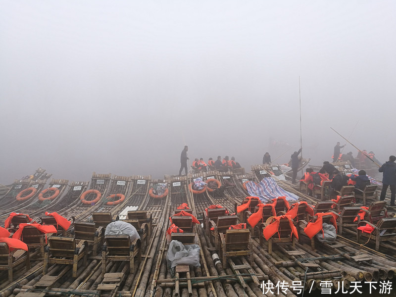 适合全家出游的地方，爬山的难度系数不高，风景宜人，空气清新舒适