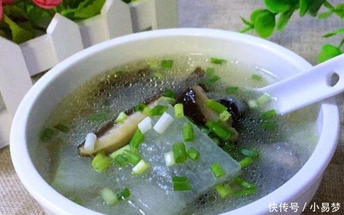 三伏天要多煲汤，这5道汤不可错过，清热去火，常喝对脾胃好