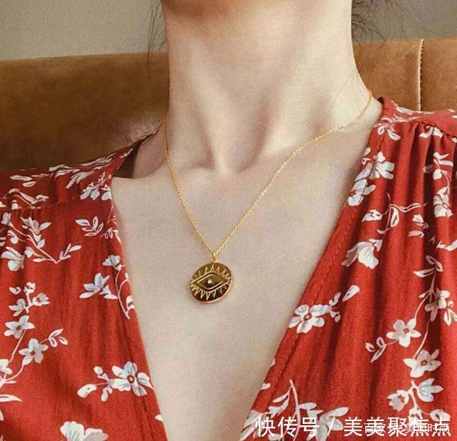 黄金|女人买黄金项链，牢记这“三不买”，好多人不讲究，戴上俗气！