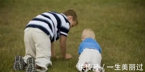 母亲|“不爬就走”与“先爬后走”的婴儿,长大差距明显,家长要了解
