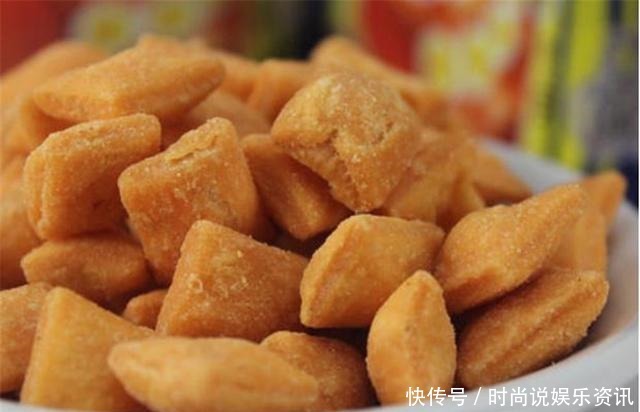 西瓜泡泡糖|逐渐消失不见的街头点心,吃过2个还算年轻,全吃过的已为人父母