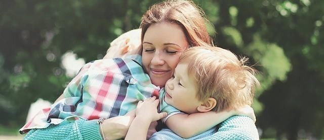 语言|语言的力量是无穷的,父母经常说3句话,孩子越来越出色