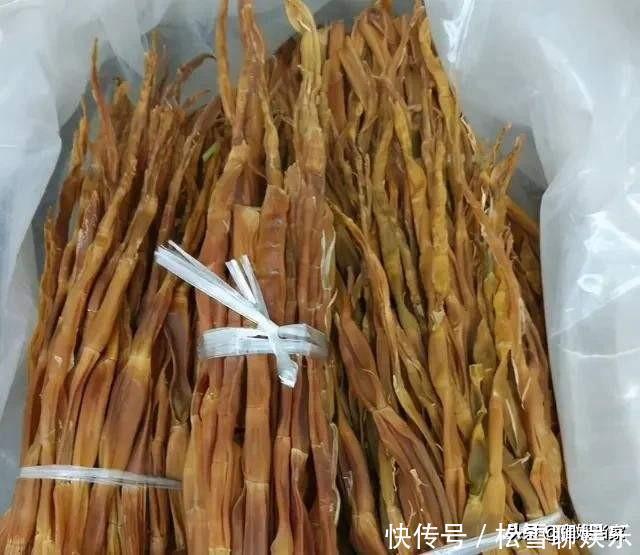  泡笋干，用冷水泡就错了，教你一招，半小时能泡好，笋干又肥又嫩