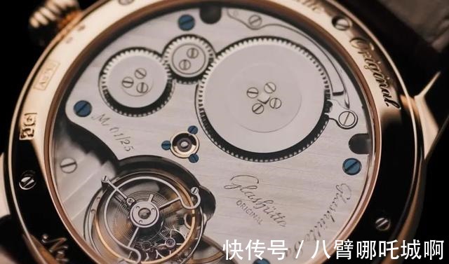 nomi RR · TRENDS | 始于颜值 陷于内涵