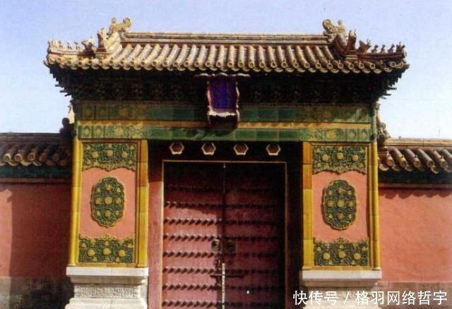 皇宫|溥仪的回忆:意大利消防队叫开了皇宫的大门,我们才知宫里起火了