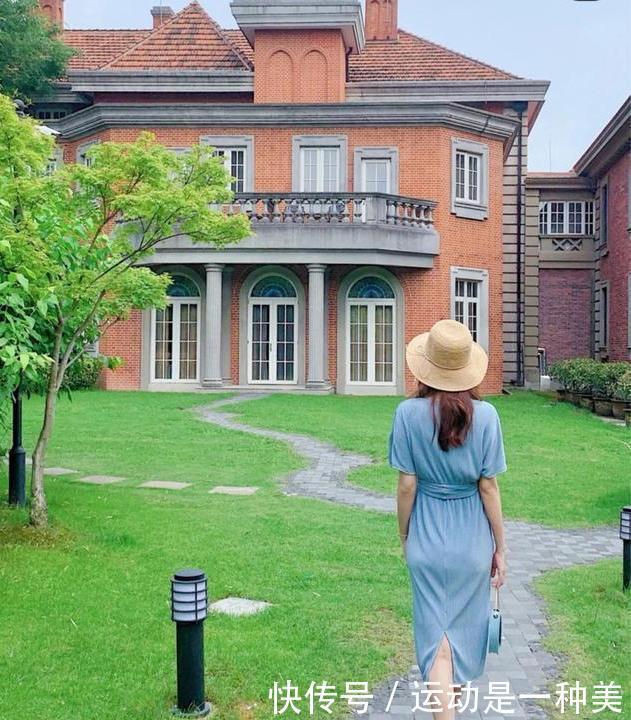 蓝色裙装清凉温柔又舒适,最后一款适合在孕期穿,谁穿谁好看