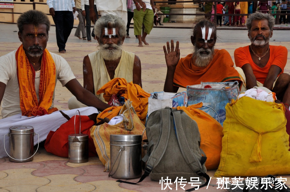 印度教|中国的圣人让人顶礼膜拜，尼泊尔的圣人遍地都是，喜欢被游客拍照