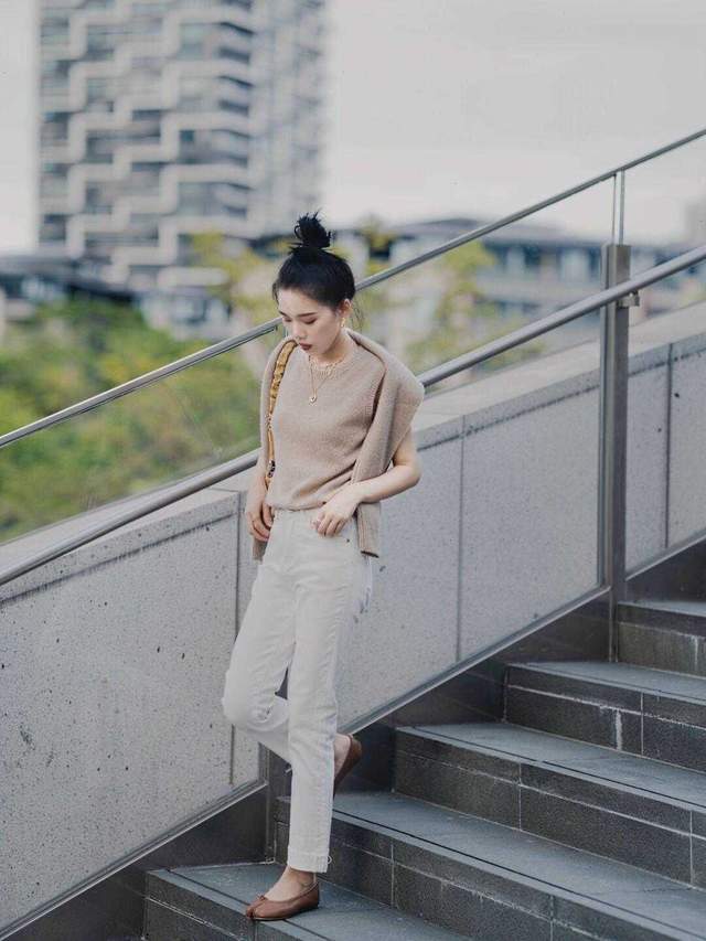 大衣|秋天的“棕色”大衣真时髦!精致的女人都喜欢的色系,温柔大方