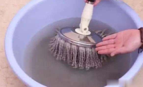 怎么拖地更干净几样东西混起来,地板干净又省事