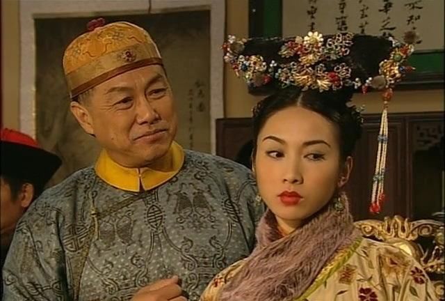 金枝欲|金枝欲孽剧组：黎姿顶替蔡少芬，邓萃雯捡漏，“福雅”因父息影