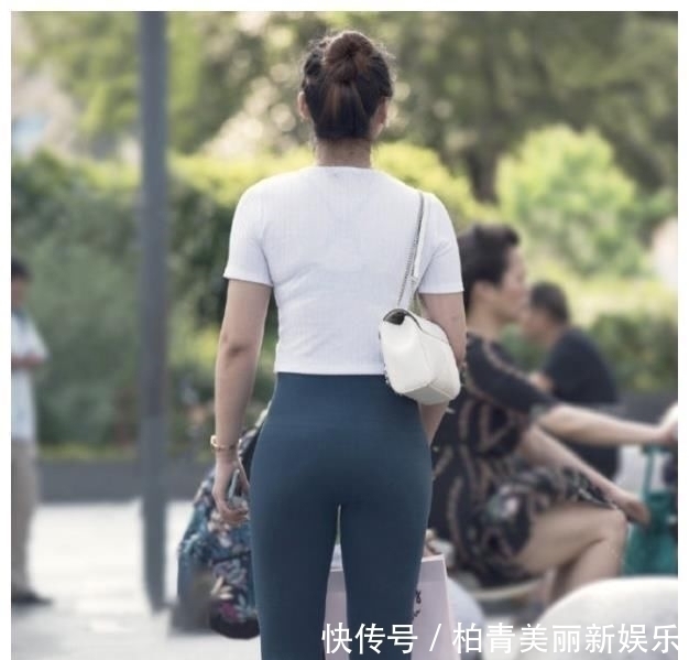 有型|打底裤舒适有型不紧绷,塑造独特的女性曲线