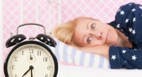 玫瑰花茶|如果你经常失眠,可以多吃这5样食物,保你一觉睡到自然醒