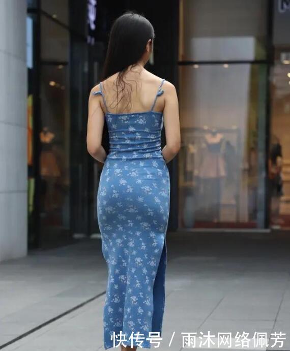 集万千宠爱于一身的连衣裙,体现出完美的曲线感