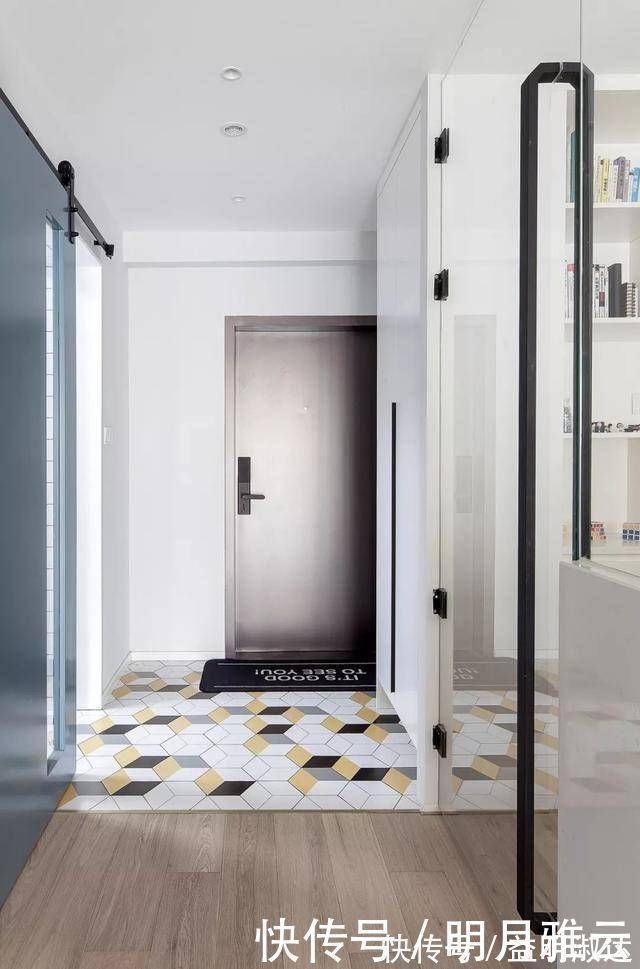 客厅|天才老公自装88㎡简约风婚房,客厅竟然隔出一间小书房,超实用