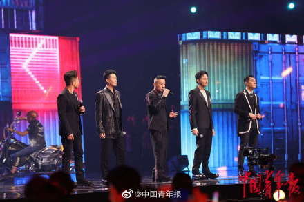 但愿人长久@“湾区升明月”2021大湾区中秋电影音乐晚会在深圳举行