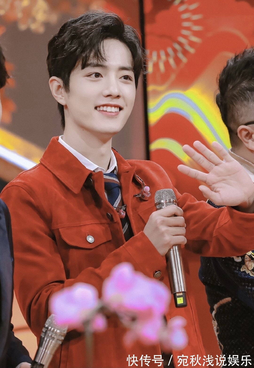 肖戰(zhàn)終于要上綜藝了?謝娜發(fā)出節(jié)目邀約,團(tuán)隊迅速調(diào)整檔期