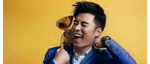 跑男里最低调的人,和王思聪住在一个小区,比杨颖邓超都有钱