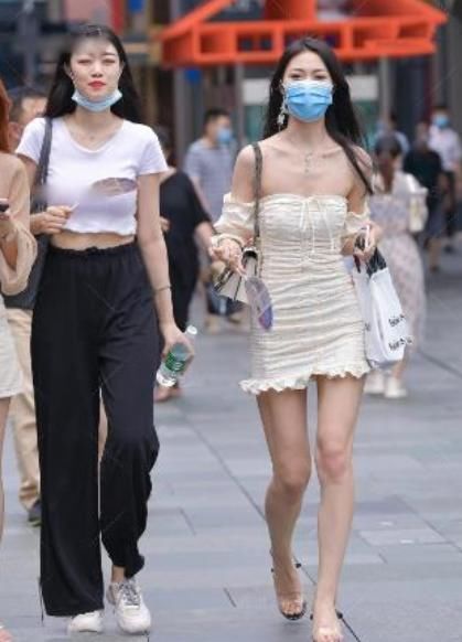 175美女穿米黄一字肩,谁说职场只能黑白灰,法式方领橙色连衣裙优雅浪漫