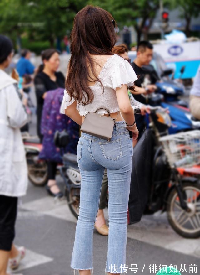 健身房|小姐姐這么好的身材，估計去健身房，免費私教都得一大堆了