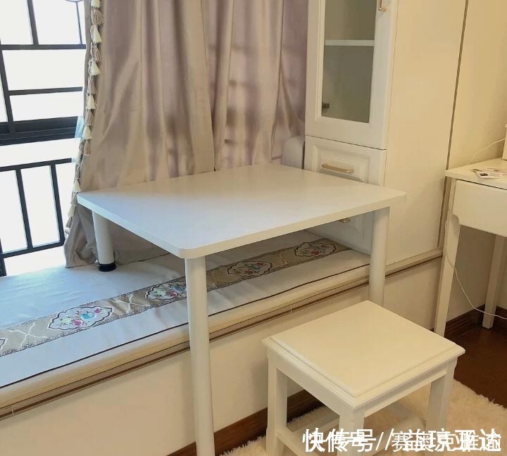 收纳|飘窗是“鸡肋”还不如砸了，飘窗这样设计，不仅好看还很实用！