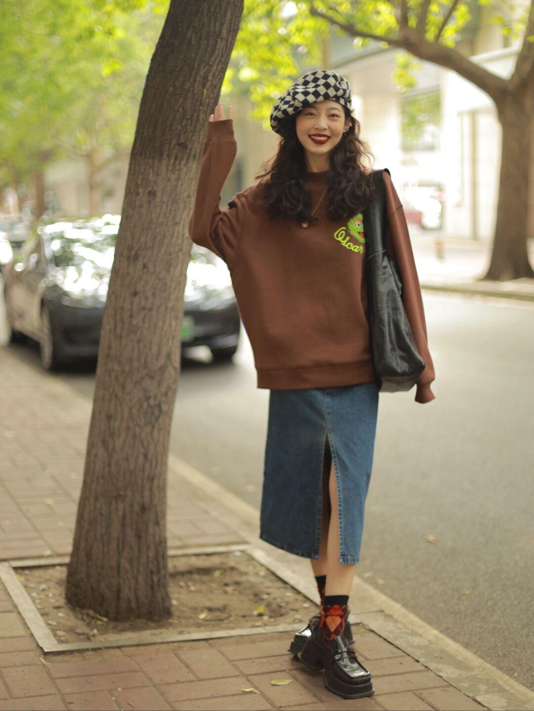 卫衣 冬天穿“卫衣”就选这几款,日常舒适又百搭,普通人也能驾驭