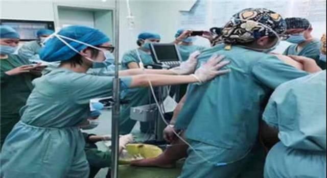 怀孕|38岁产妇生下11胞胎，七儿四女，产前立下遗嘱先保孩子