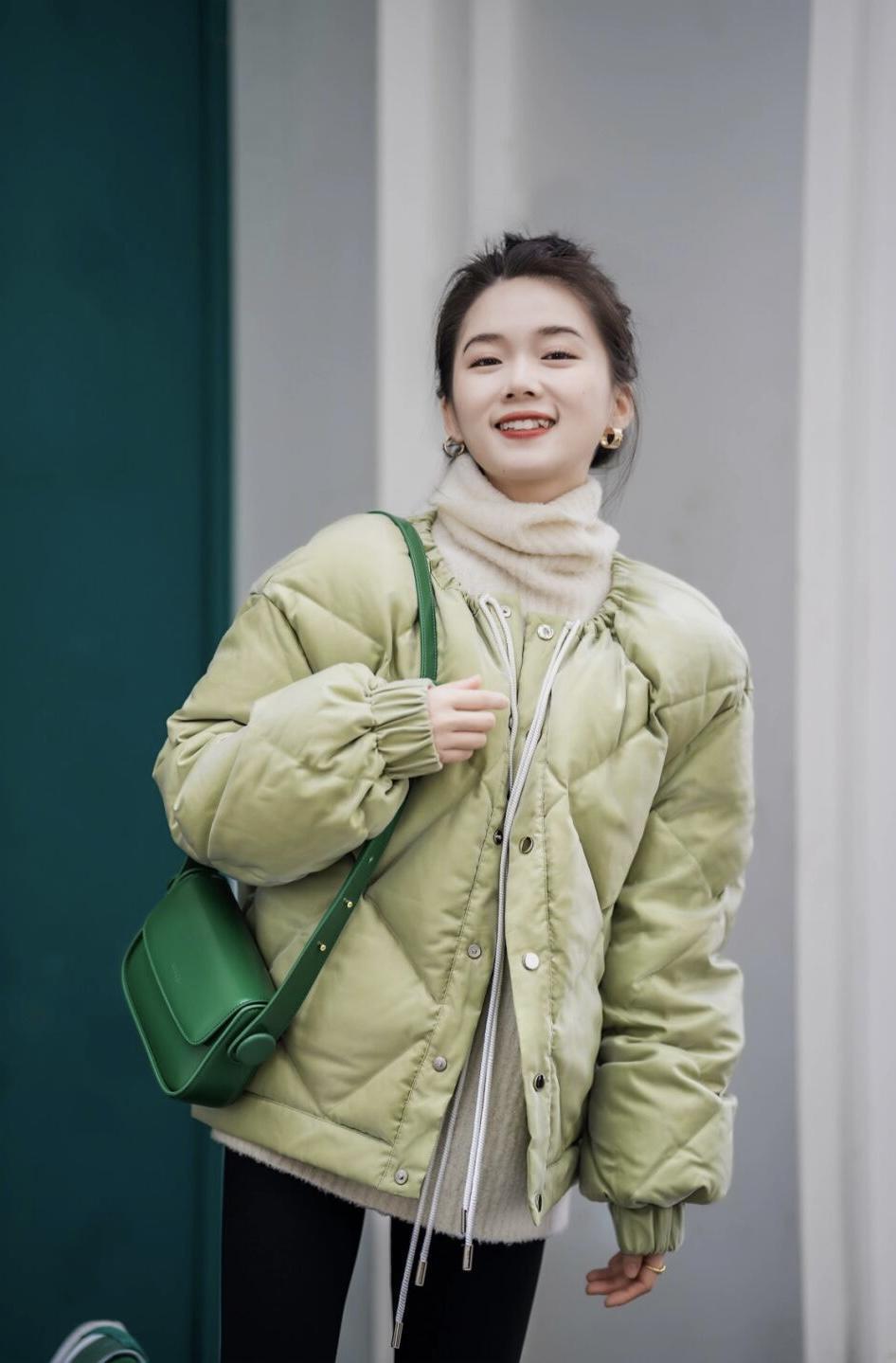 搭配 冬天“羽绒服”到底应该怎么选?看完这些搭配就懂了,优雅高级