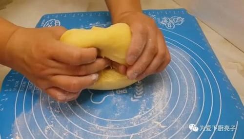 面包|面粉别再烙饼了,加1碗豆沙,比面包松软香甜,吃过就念念不忘