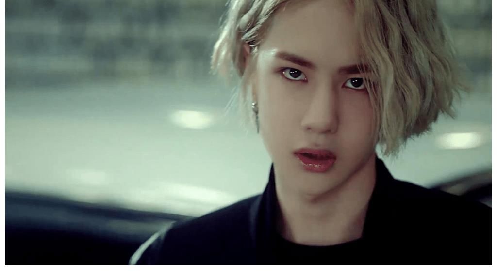 巴里斯|尼爾森加入其戰(zhàn)隊(duì)后，王一博還復(fù)活兩位選手，有望帶隊(duì)奪街舞冠軍