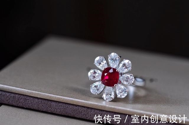 主石@回归复古!镶嵌个性十足,受欢迎的七款戒指你更中意哪一种风格!