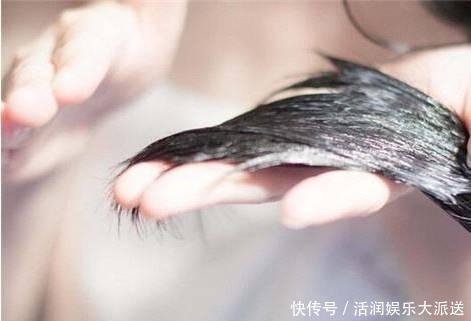 头发|用护发素时多1步,头发吹干也滑得像牛奶,护发精油也不需要了