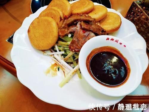 宋小宝|大侄子给婆婆拜年，我点了18道菜招待，婆婆的脸比宋小宝还黑