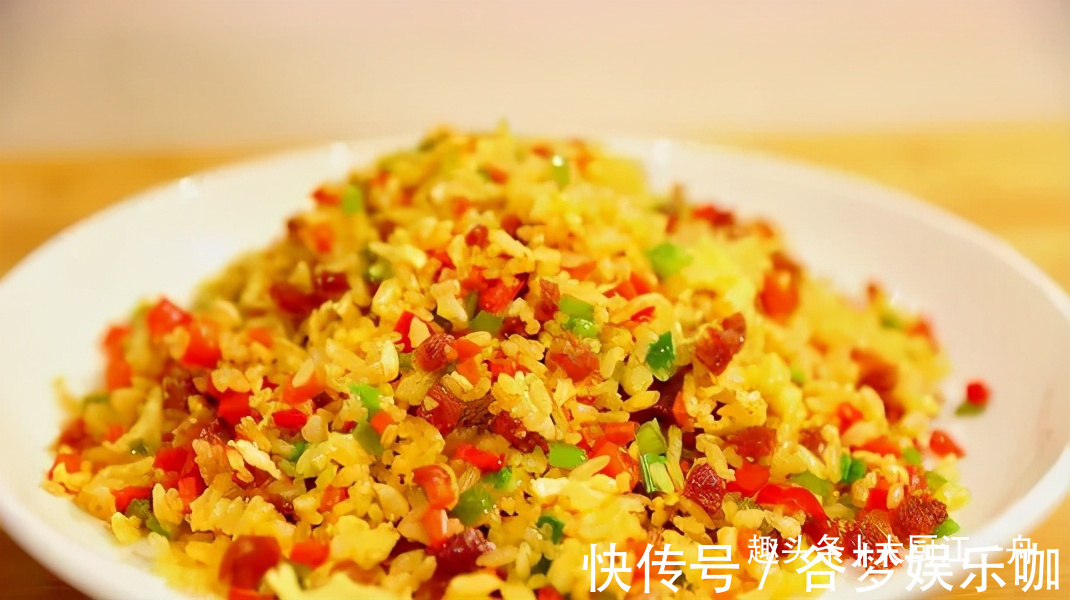 江一舟|蛋炒饭是先炒蛋,还是先炒饭?好多人都搞不清楚,教你饭店做法