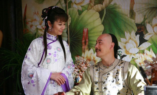 牌子|古代皇帝的日常生活是怎样的？乾隆凌晨4点起床，晚上7点翻牌子