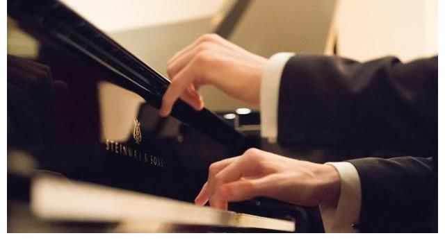 扫娱风暴⑤丨从少人问津到月入百单！业内人士揭秘“艺人风险调查”变香饽饽背后