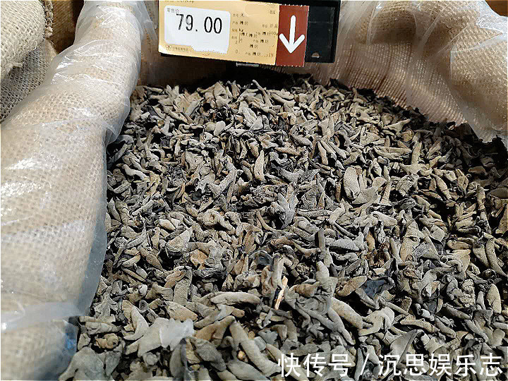 吃木耳，为何要焯水不焯水能吃吗一文读懂木耳的正确食用方法