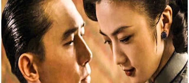 1939年,因一名女特务的行刺之举,揭露了一个大汉奸的成长之路