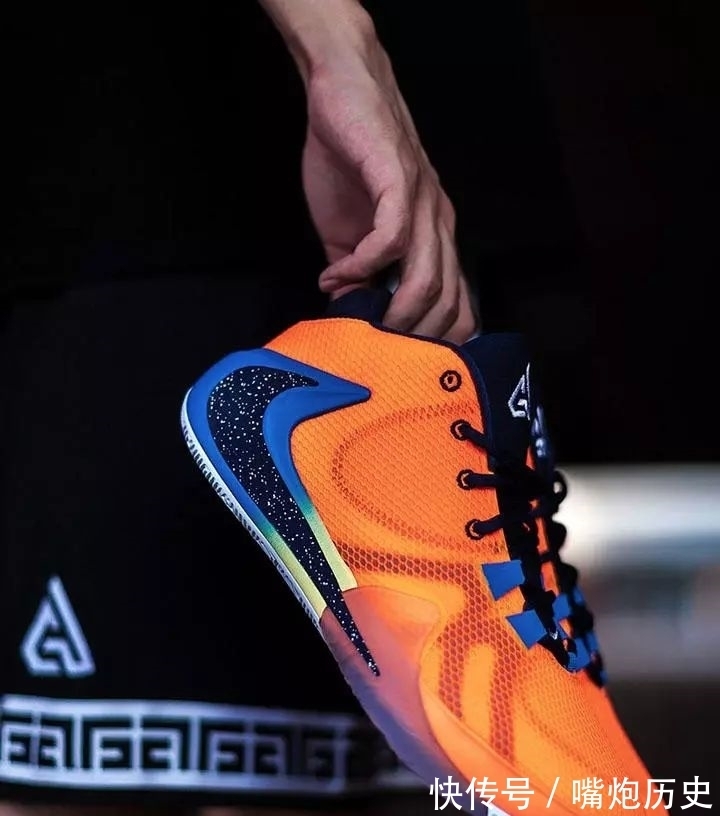 freak Nike Freak 1字母哥篮球鞋终于来了