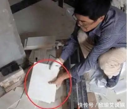 师傅|卫生间横向排水管太显眼?装修师傅给支了一招,做完后真好看!