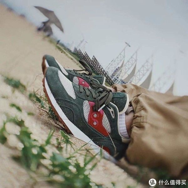 世界之门|Sneaker 篇一百二十五：Upthere X Saucony shadow 6000 世界之门