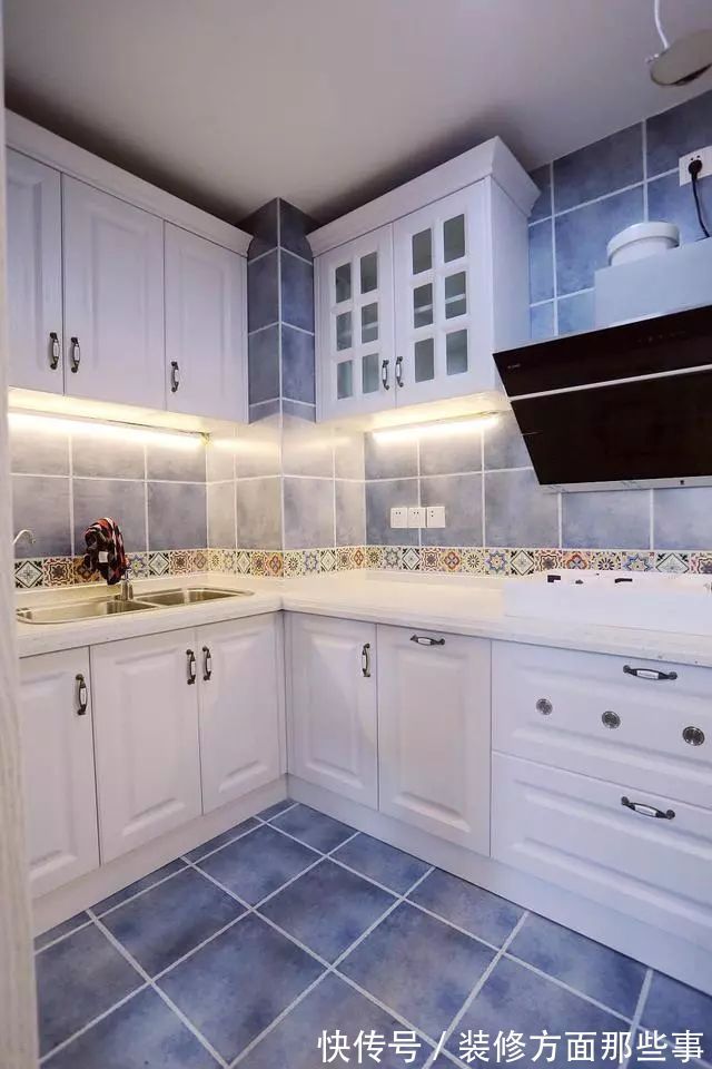 玄关鞋柜|128平现代美式三居,高低组合玄关柜设计,时尚美观特实用!