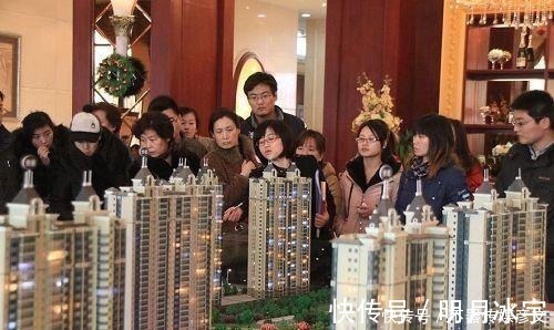 购房者|房贷是“越长越好”还是“越短越好”?银行行长:不少人在白送钱