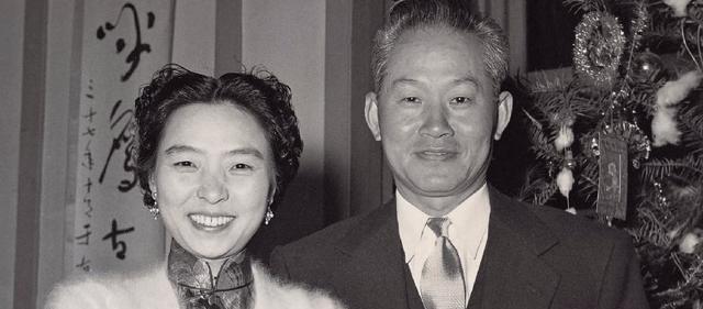 美国|他是杀敌最多的抗战名将,妻子因不孕求他纳妾,生下4子各个优秀