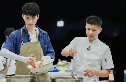 嘉賓陣容|嘉賓陣容超豪華，《中餐廳5》收視平平，是為何？